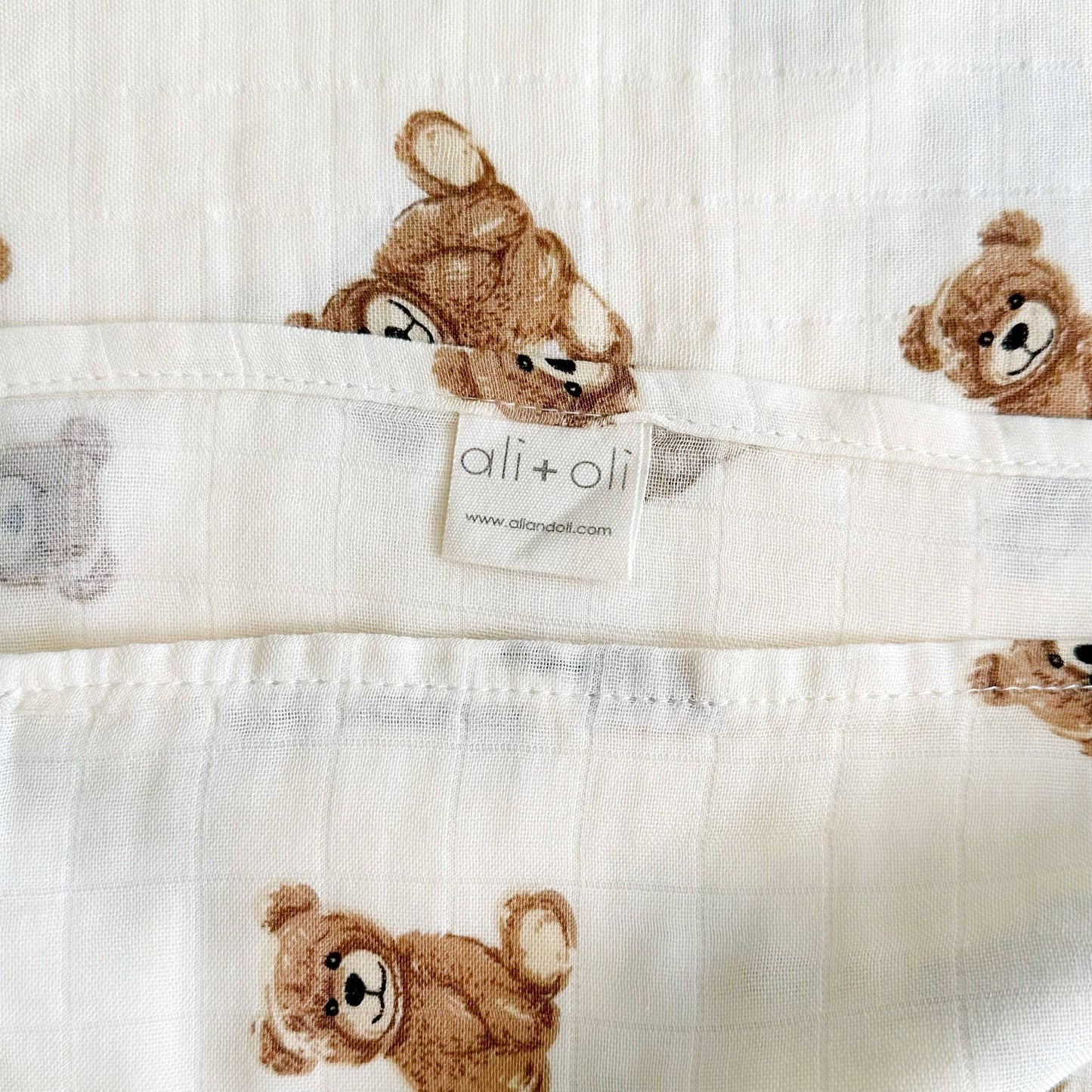 Bamboo Muslin Swaddle Blanket (Teddy Bear)